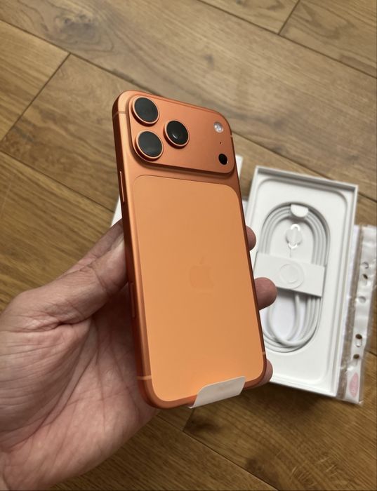 Iphone 17 pro max 256 gb orange