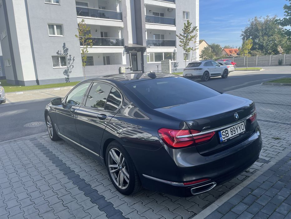 Bmw 740xd, 320 CP, an 2017, stare perfecta