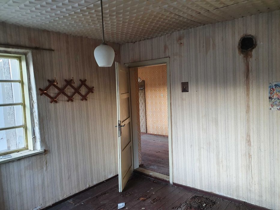 Продавам къща в Исперих
