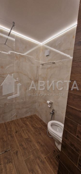 2-стаен в София-Лозенец площ 73 цена 700