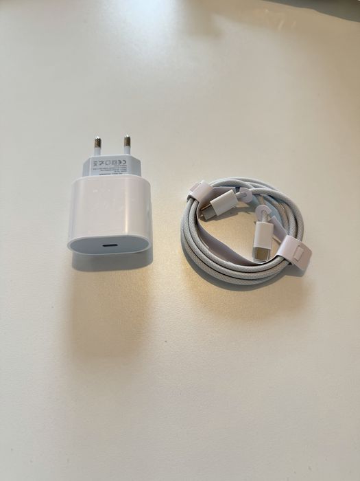 Încărcător iPhone USB-C
