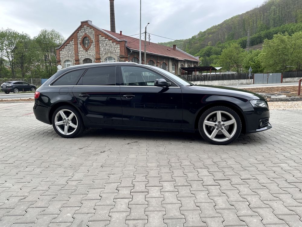 Audi A4 B8 *2011 *Navi *Xenon *Automat 8+1