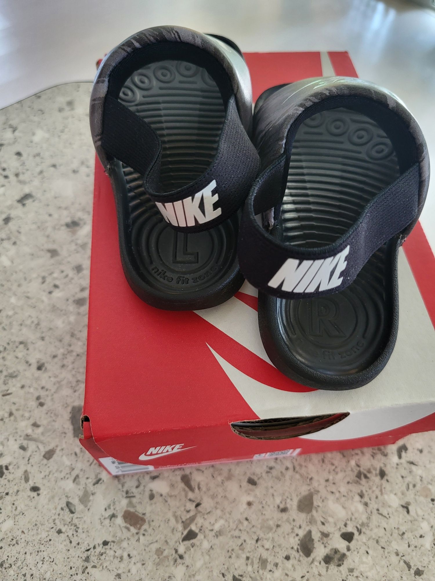 Детски сандалки NIKE KAWA