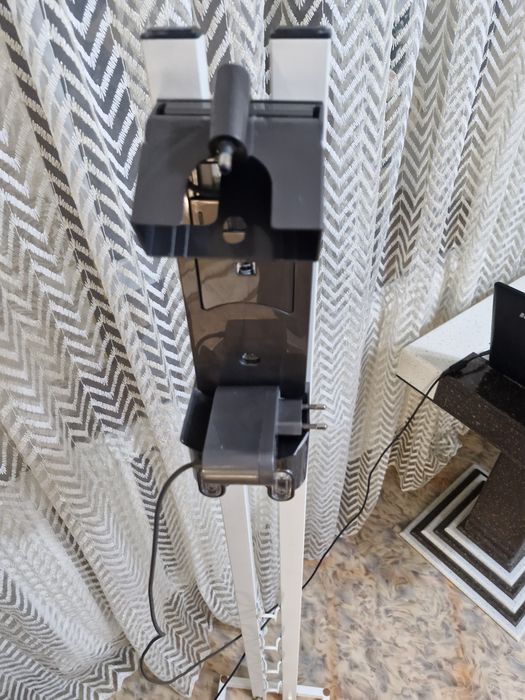 Продам пылесос Dyson