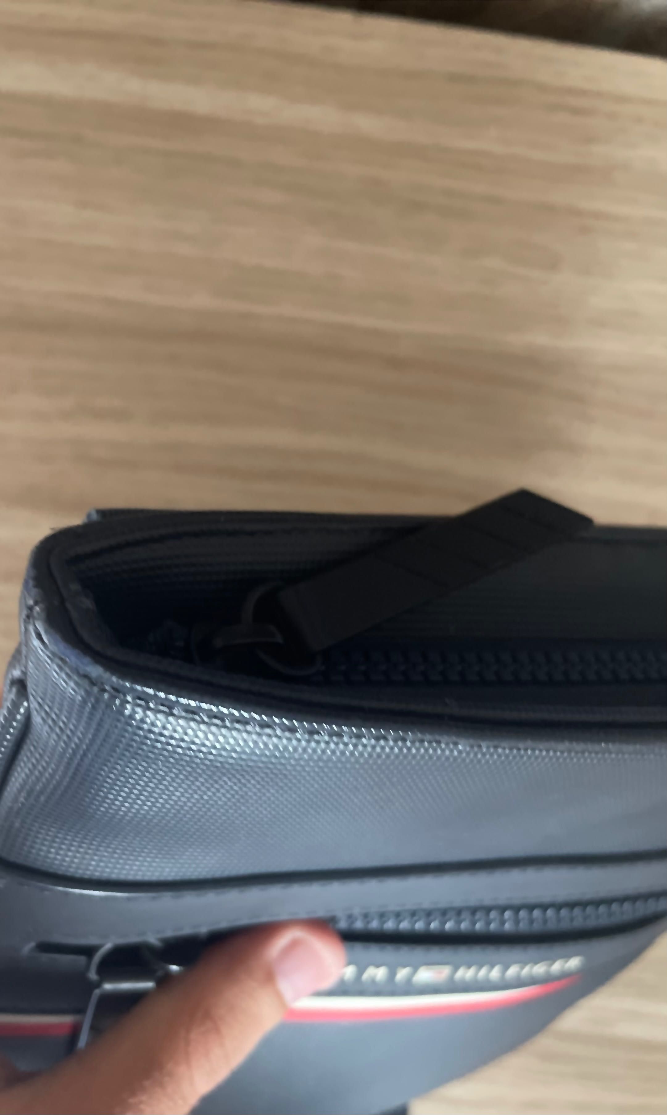 Сумка Tommy Hilfiger