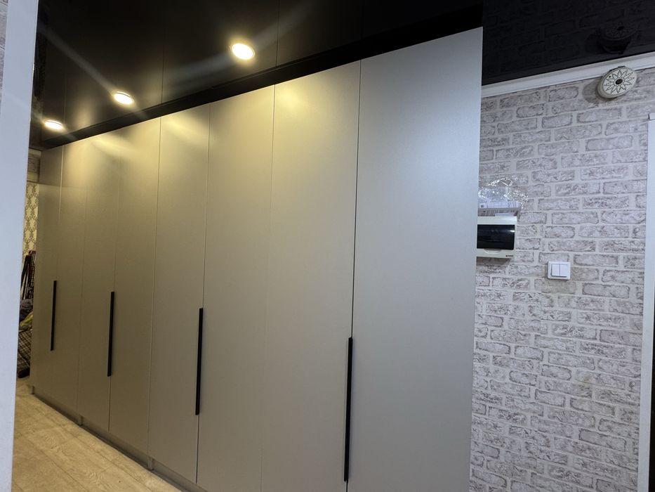 Продам мебель для прихожей