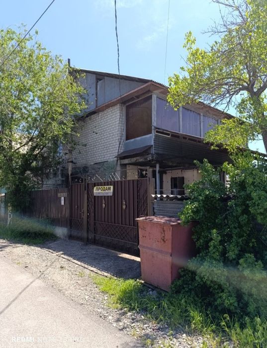 Продам  дом 2х этажный  в восточном мкр