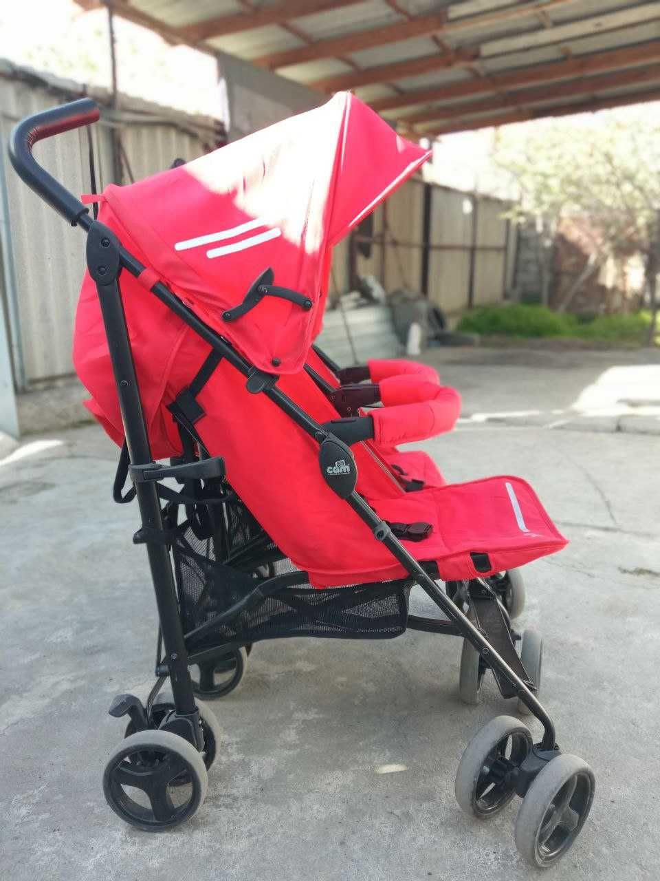 Продается двухместная детская коляска