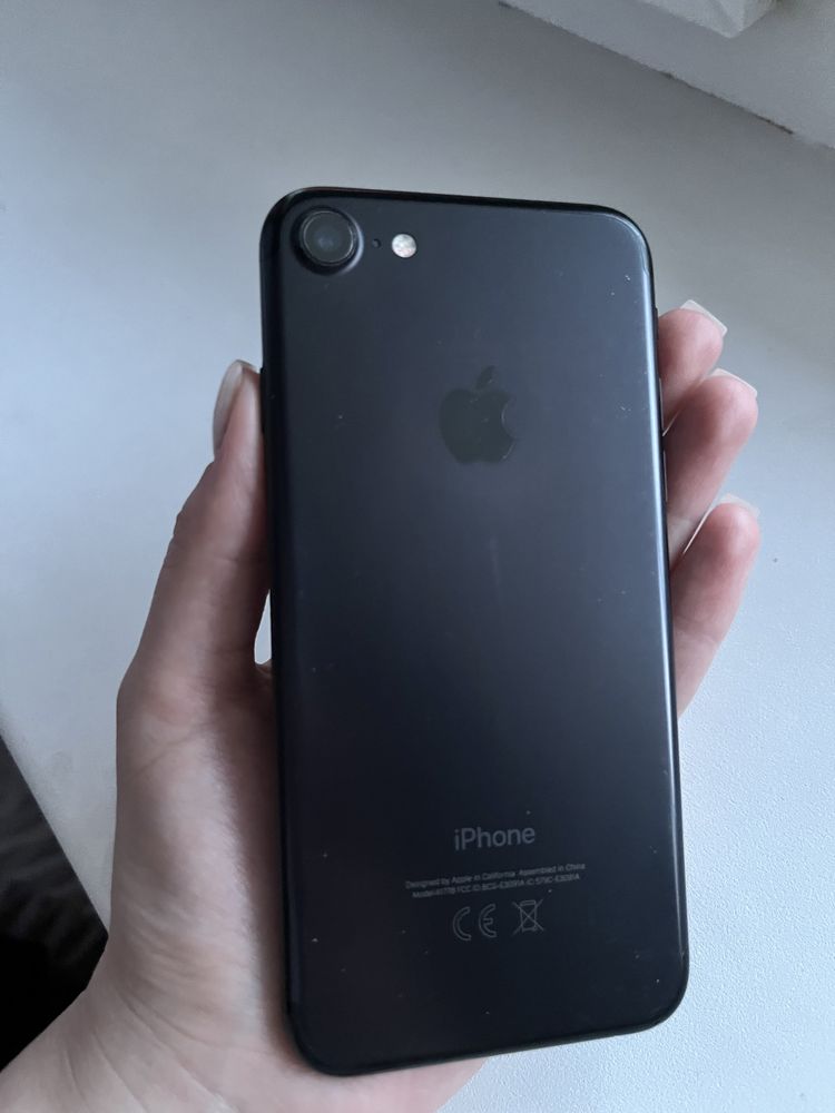 iPhone 7 Продам