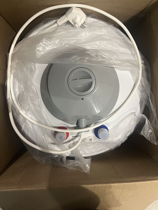 Бойлер 30 литров новый