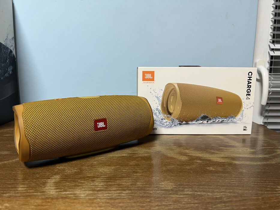 JBL Charge 4-Като Нова!