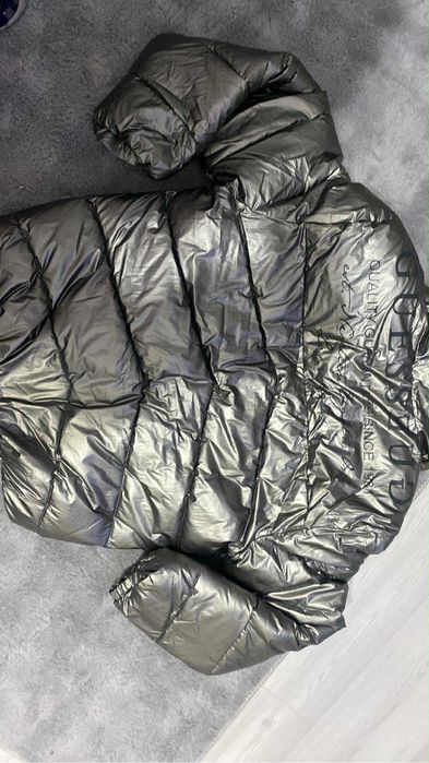 Мъжко яке guess зимно L размер