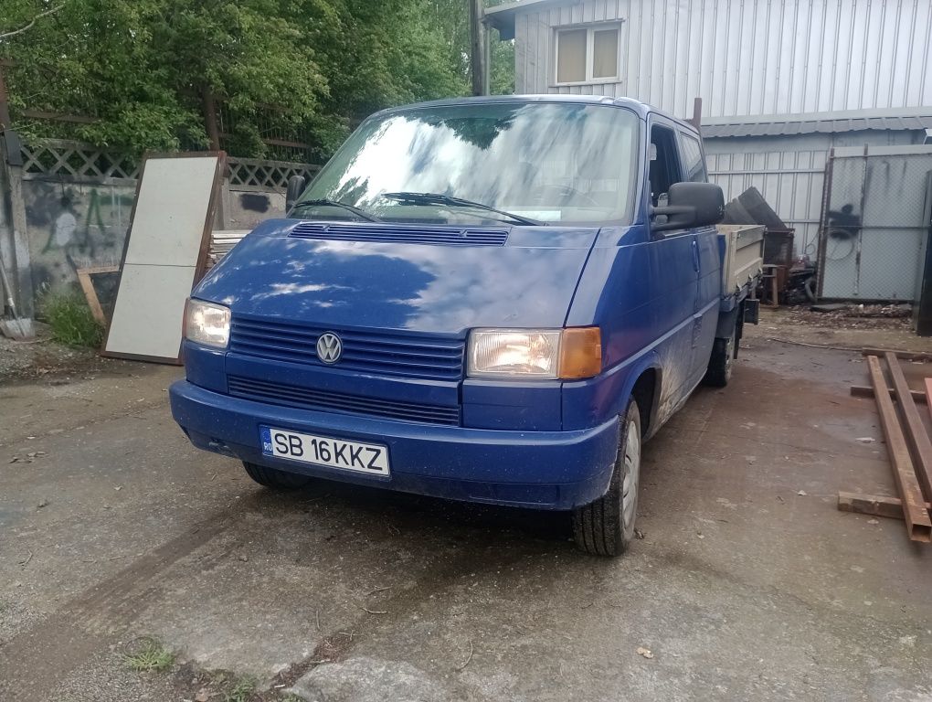 Wv  Transporter  6 locuri