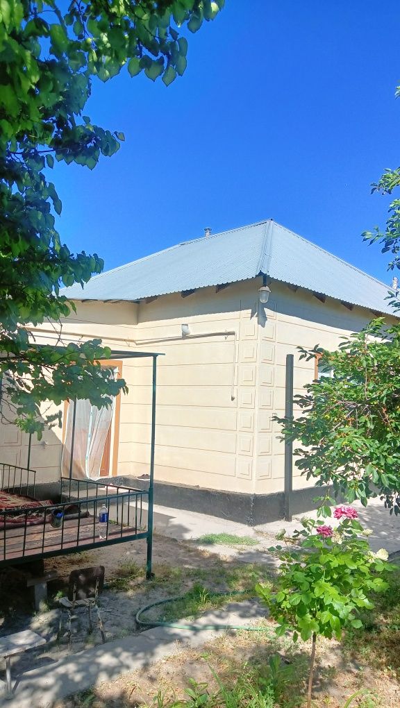 Продается дом из 4х комнат