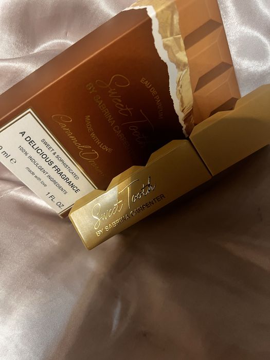 Sabrina Carpenter- Sweet Tooth