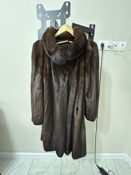 Шуба норковая средней длины