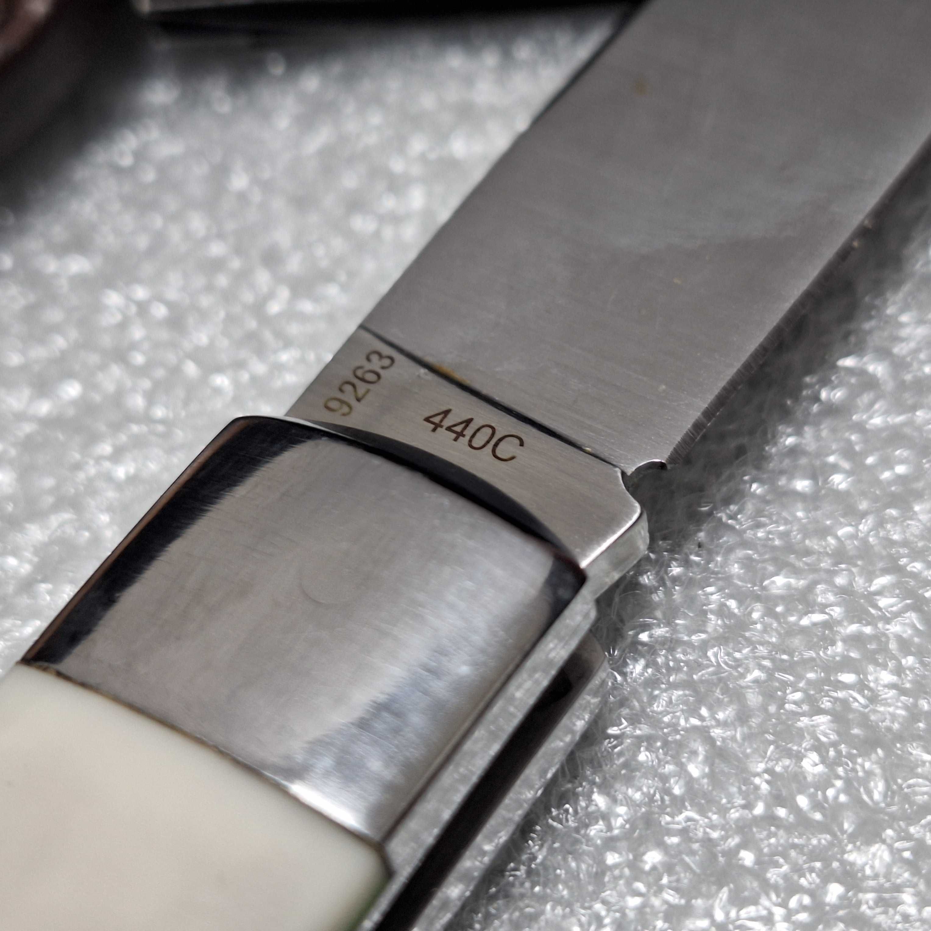 Единствен! Втори няма! Сгъваем нож BOKER PLUS LOCKBACK