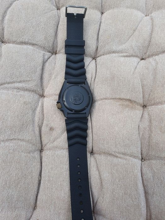 Vand Seiko SKX automatic