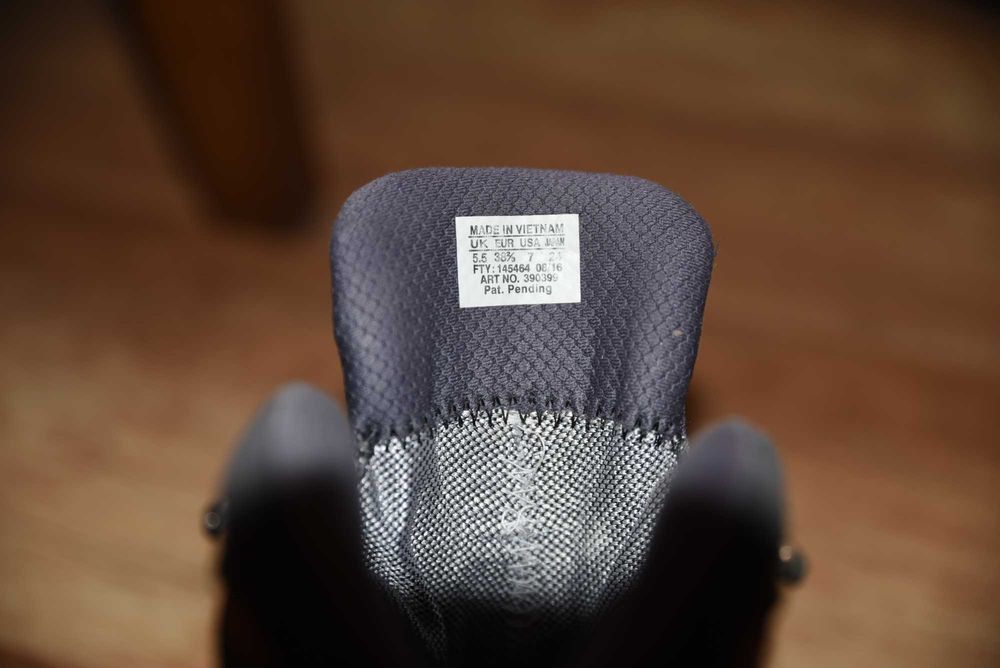 Salomon gore tex оригинални 38 2/3 номер