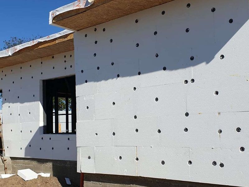 Placări polistiren reparații case Acoperișuri