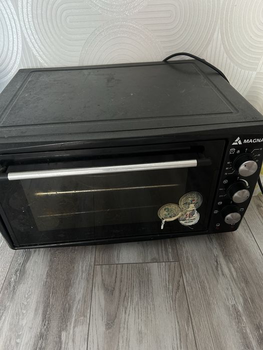 Духовая печь Magna