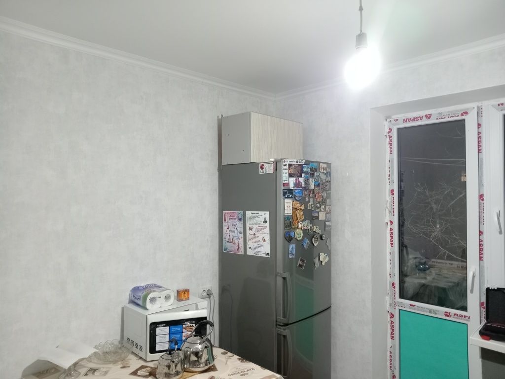 Продам 2-х комнатную квартиру по ул. Валиханова 5/42 с ремонтом.