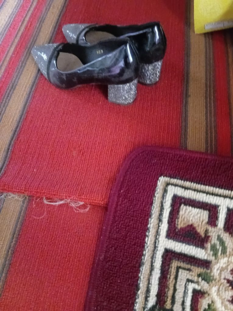Prodaetcya tufli
