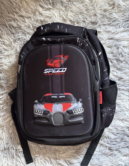 Школьный рюкзак