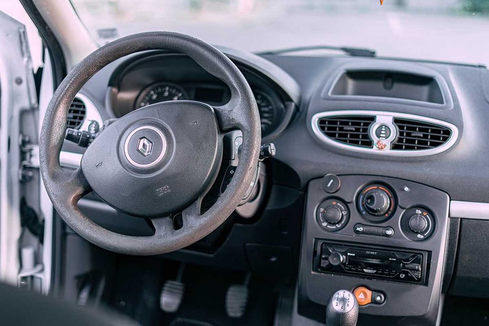 Перфектна градска кола Renault Clio