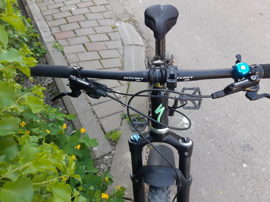 Bicicleta specialized 27.5