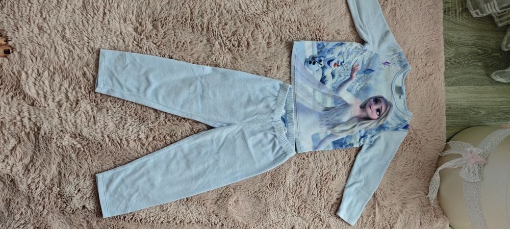 Pijamale Elsa Frozen 3-4 ani