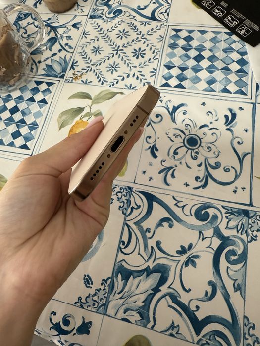 Iphone 16 pro 512 , Folosit