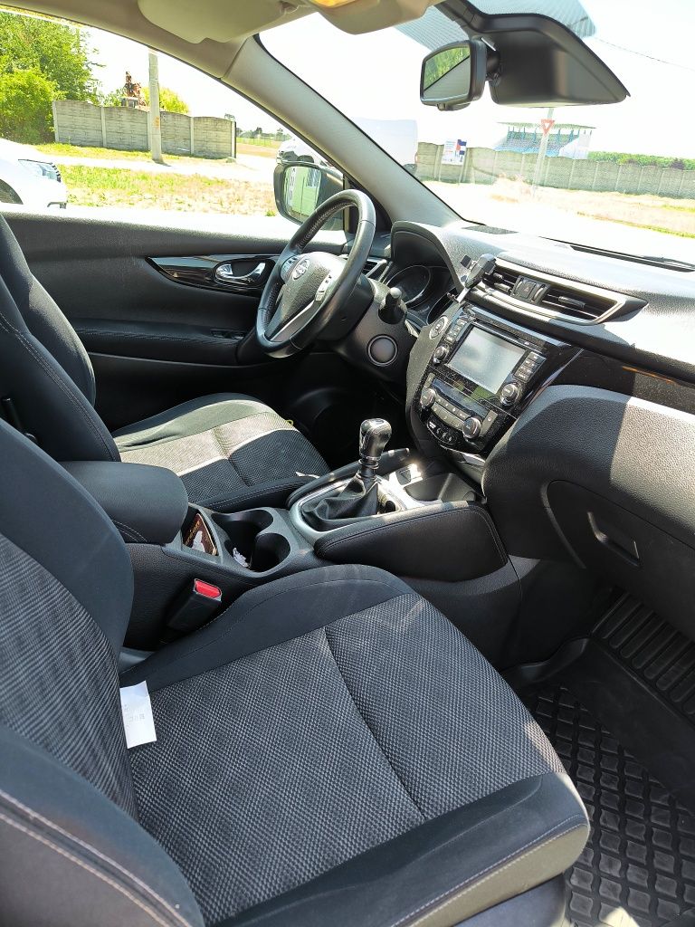 Vând Nissan Qashqai 1.6dci