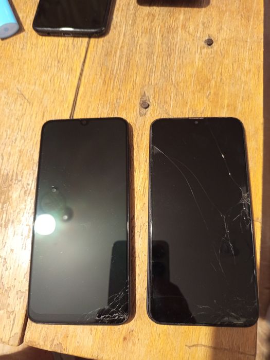 Samsung galaxy A50 , A10