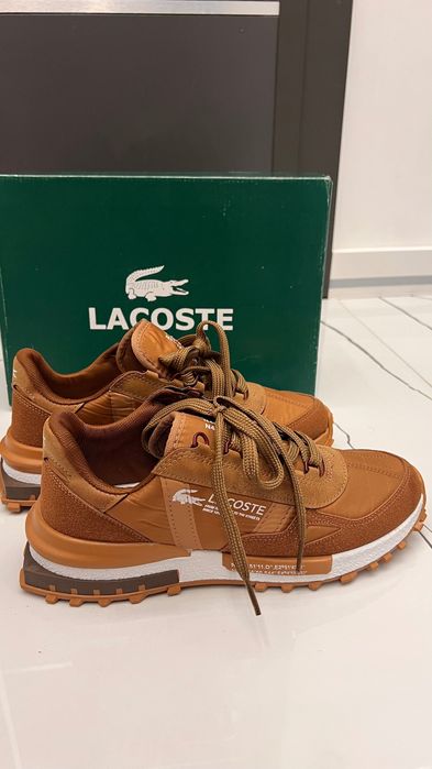 Маратонки чисто нови