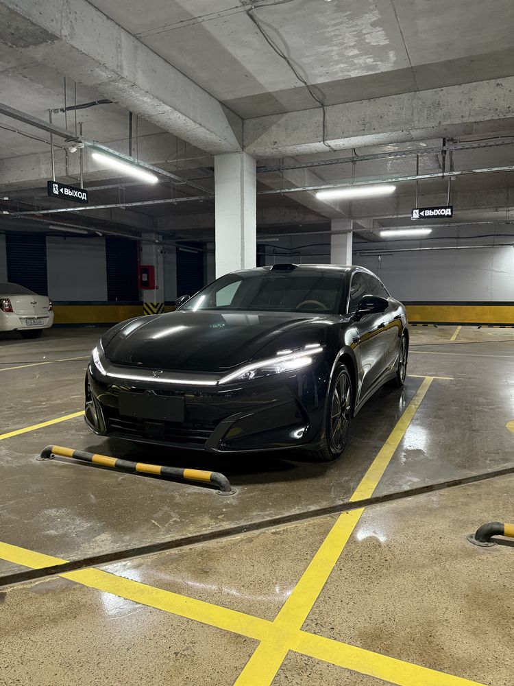 Byd Han L 2wd flagship
