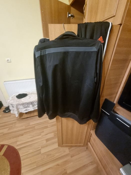 Vand trening marca Adidas