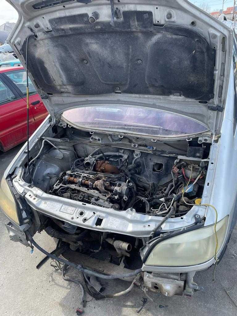 Челно стъкло за E46 / Pejo 206 / Megane Scenic 1 / Megane 2 / Meriva A