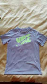 Тениска NIKE за момче - 147 - 158 см