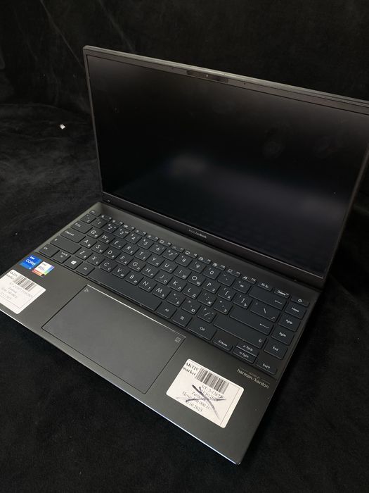 Asus Zenbook Aktiv Lombard