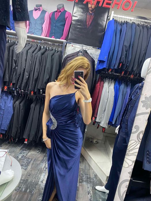 Бална/ официална/ рокля