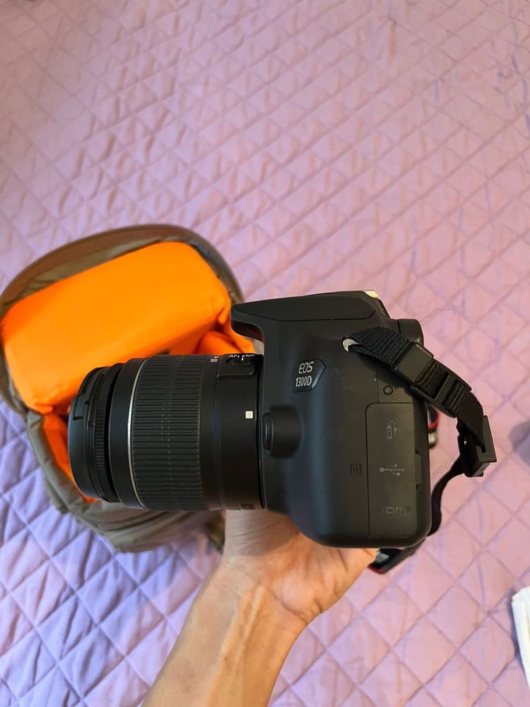 Canon E05 1300d  macro 0,25m/0.8ft