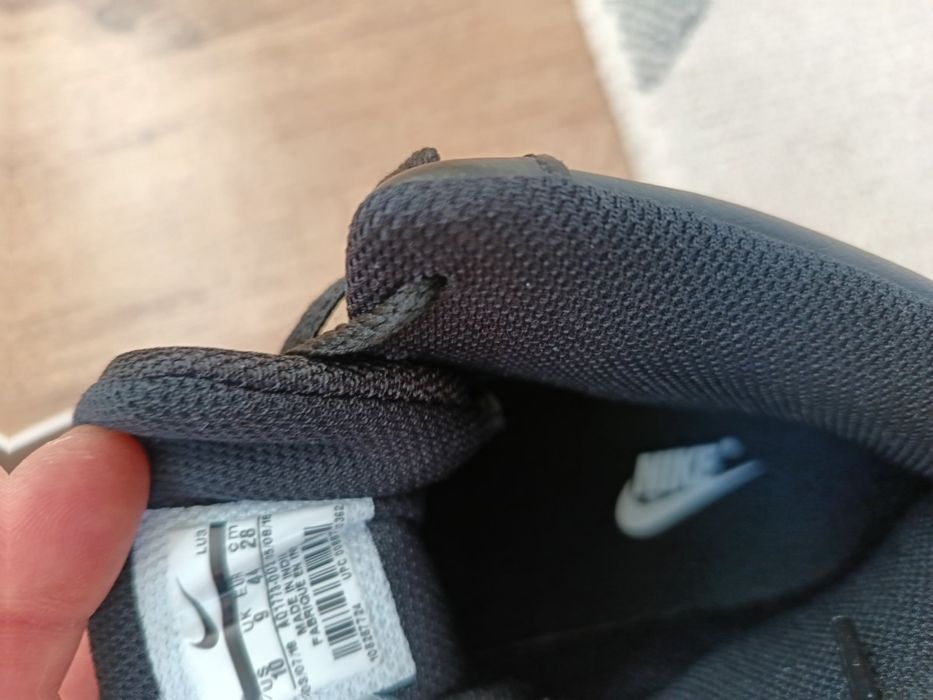 Маратонки Найк нови