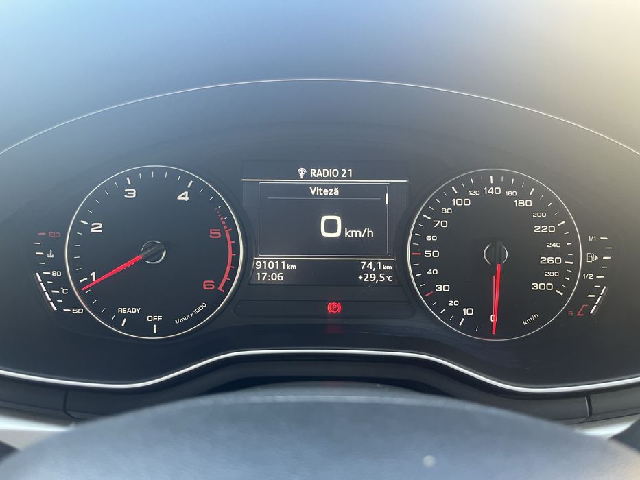 Vand Audi A4 B9, 2018