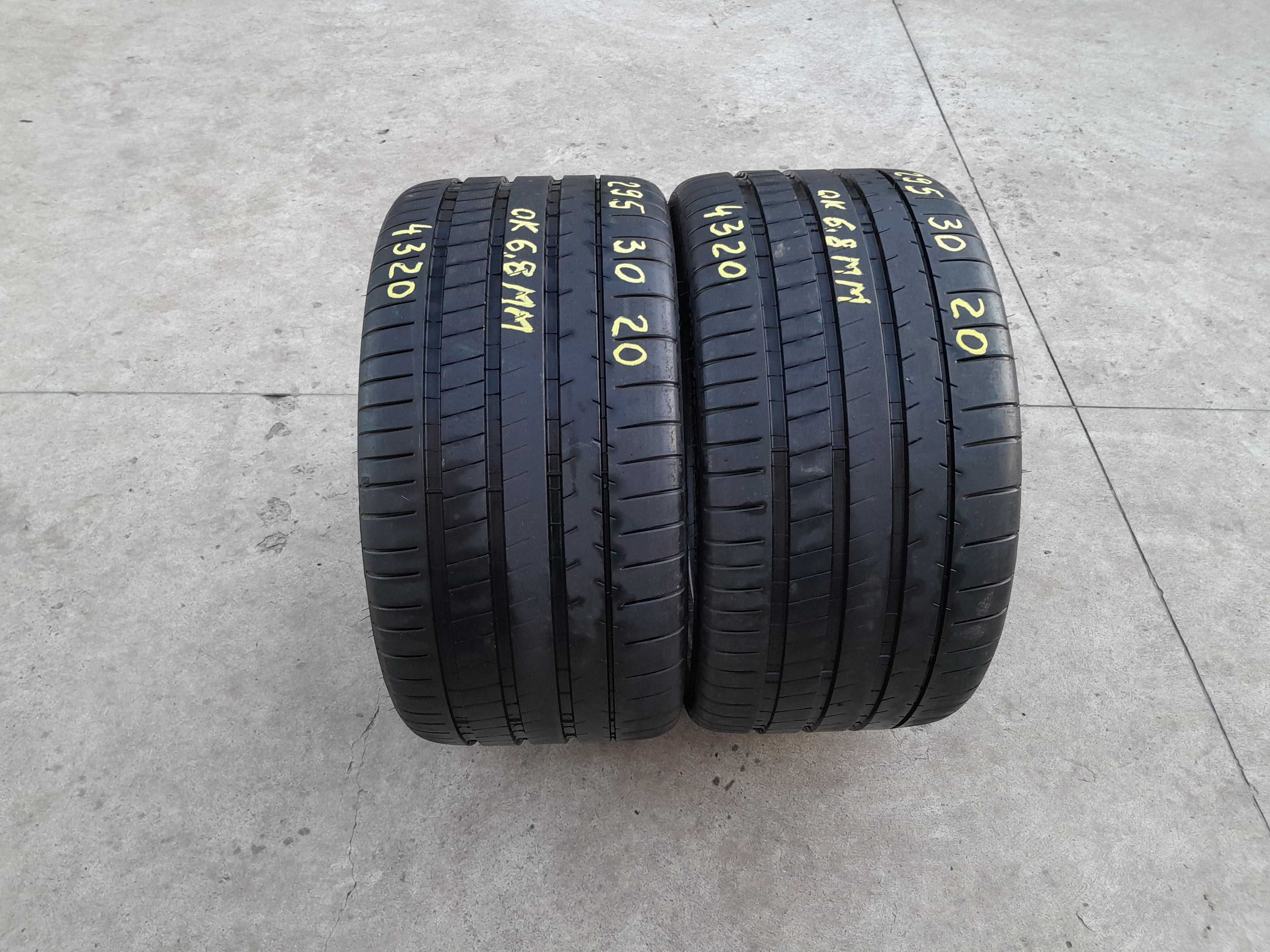 Doua anvelope vara 295 30 20 michelin pilot super sport MO 6,8 mm 4320