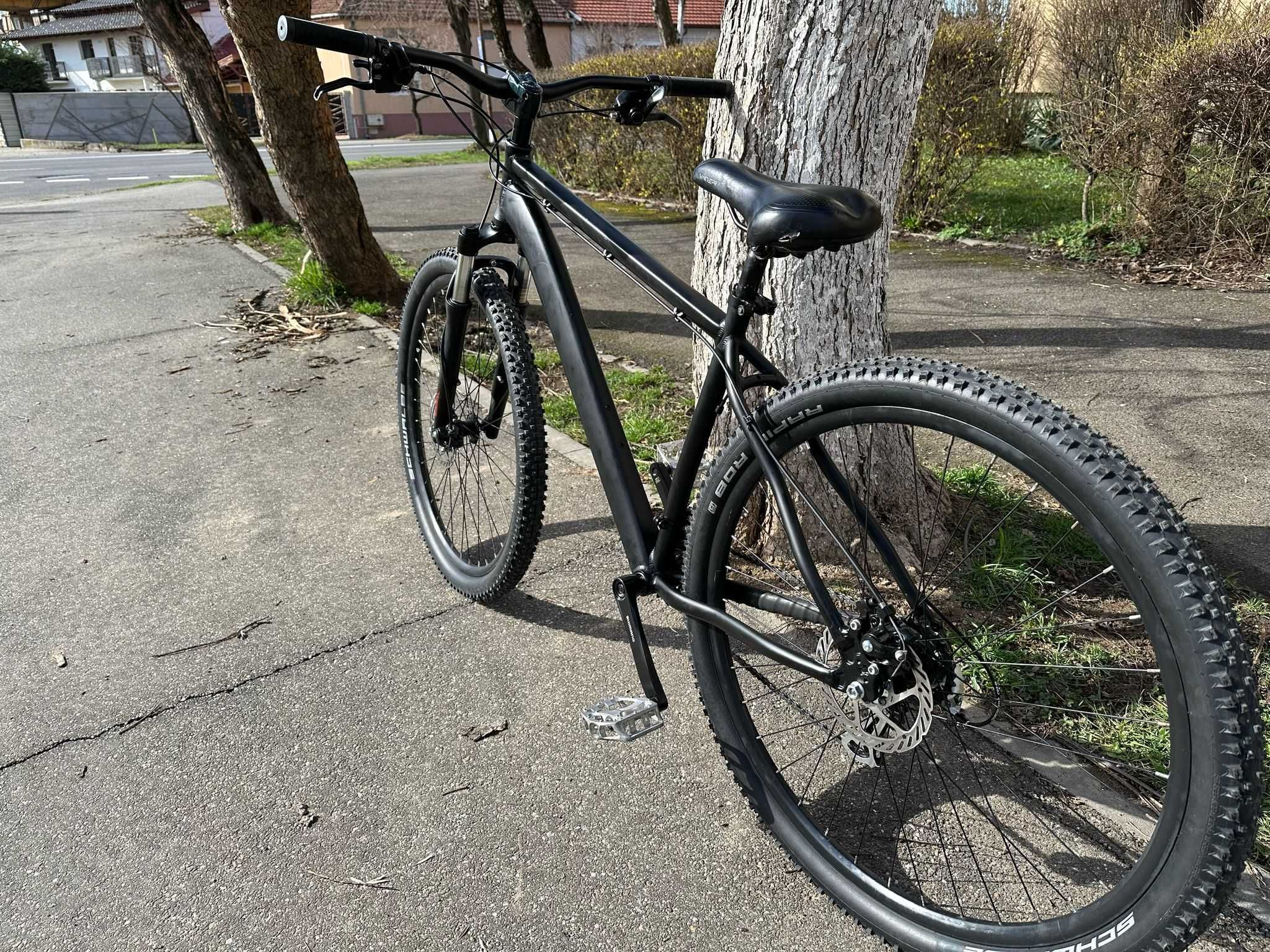 Bicicleta de oras  Scott cu roti pe 29 Shimano Alivio Hayes