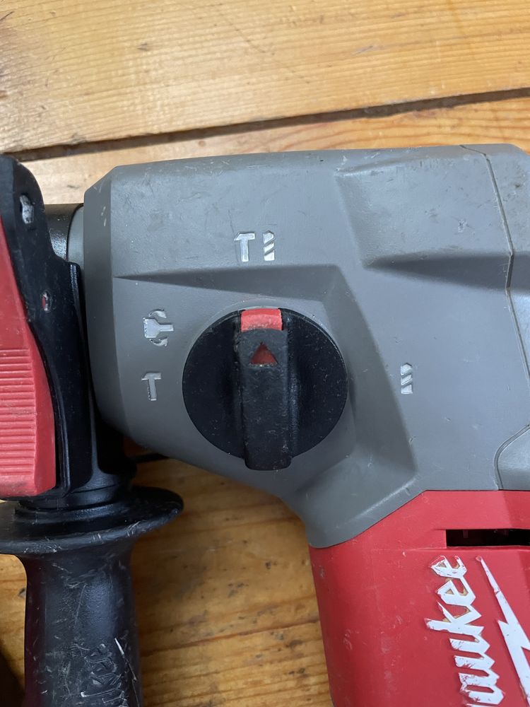 MILWAUKEE M18 chx bormasina rotopercutor cu acumulator sds plus