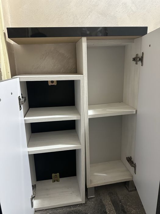 Двойка Шкафове гланц