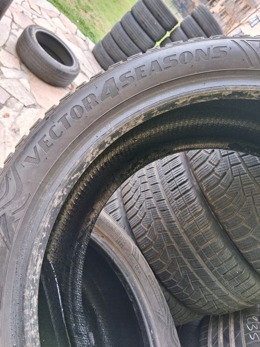 215 45 17 Goodyear Vektor 4seasons