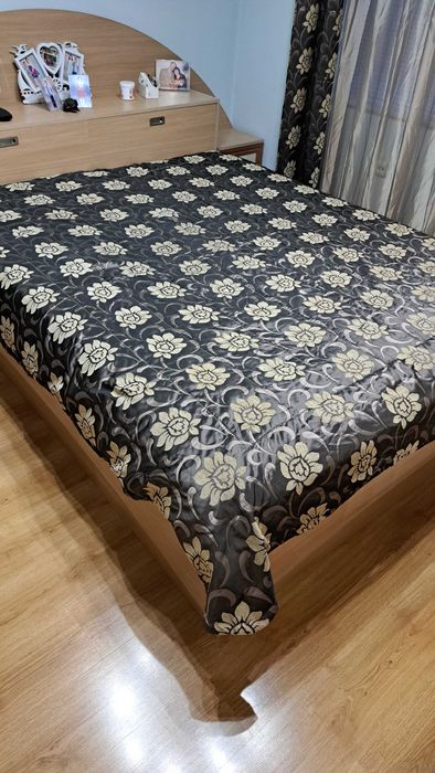 Запазена горяма Спалня